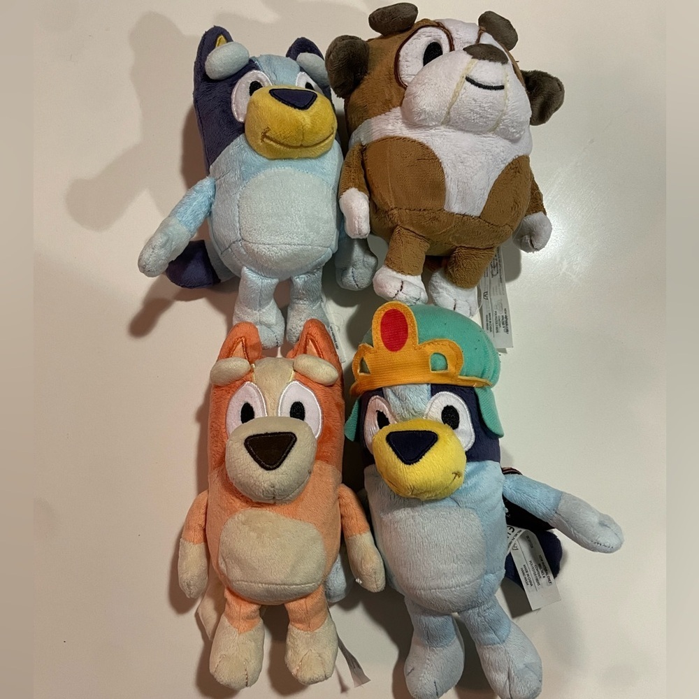 Bluey and Friends Plush Lot of 4‎ Characters Disney Junior Stuffed Toys